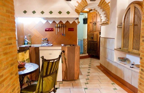 Sella House | La Casa Verda, is a Rural Suite, completely restored and decorated in Arabic style.