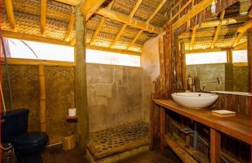Mancora House | La Casa Verde Lepape