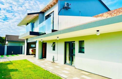 Meer En See House | La Casa Villa