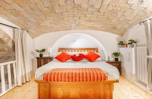 San Lorenzo Apartment | La Casetta Aureliana in the center of the capital