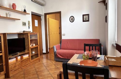 Cremona Apartment | La Casetta - tranquillo in pieno centro - con garage