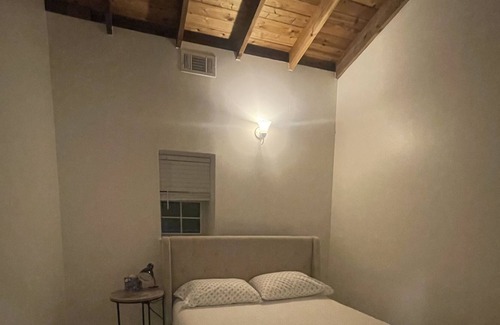 Elmo House | La Casita Blanca in Rockwall, TX