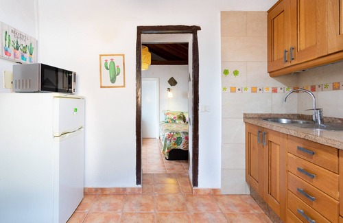 Santa Cruz de Tenerife Ski Chalet | La casita de la playa with jacuzzi