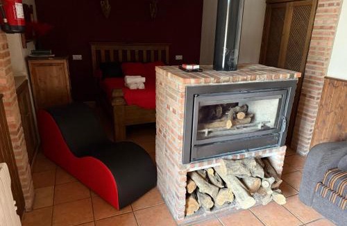 Riopar House | La Casita Roja Del Arcoíris