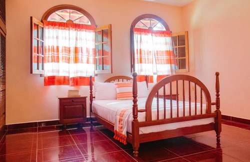 Puerto Escondido House | La Casona Hostel