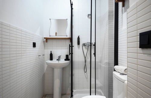 San Vicente House | La Central Sevilla