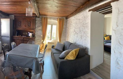 Tomino Apartment | La charmante * Maison Cap Corse, Tomino