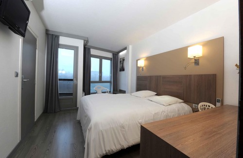 Cahors Hotel | La Chartreuse Logis Hotel Restaurant