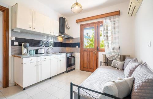 Soroni House | La Christine