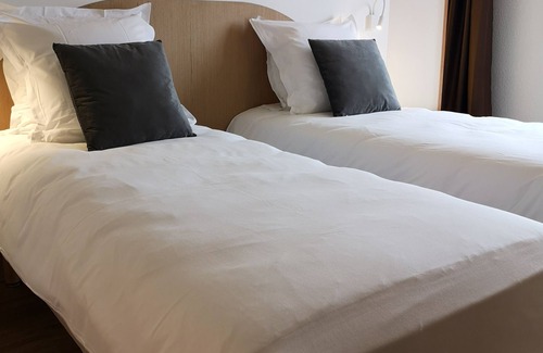 Maslives Hotel | La Clef des Chateaux