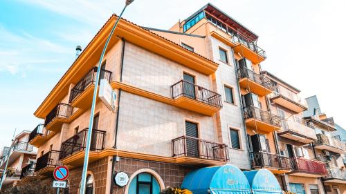 Lavello Hotel | La Coccinella