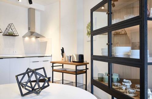 San Roque Apartment | La Combinación de Comodidad y Diseño Contemporáneo en el Centro de Sevilla