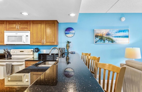 Belleair Beach Condo | La Concha 1 | Beachfront Vacation Rental with Pool