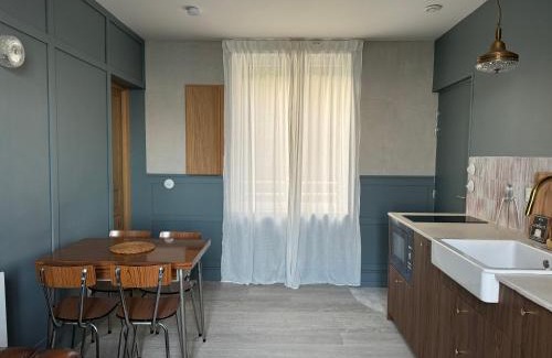 Ault Apartment | -LA CORDIALITÉ-