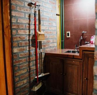 El Bolson House | La Curva