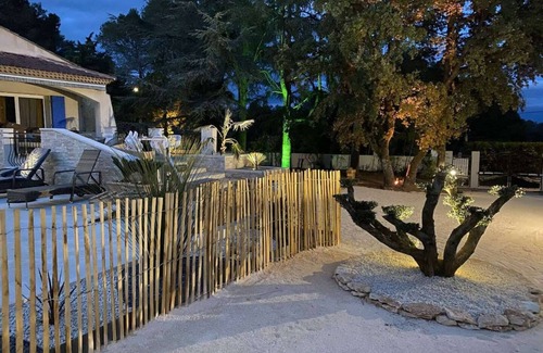 Poulx Villa | La Dolce Villa Farniente under the pines and feet in the water