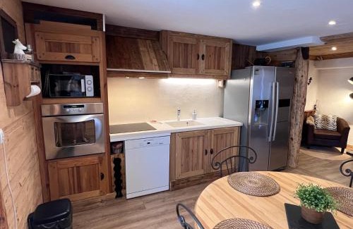 Longefoy Apartment | La Dorbluche duplex apartment 10-11 person