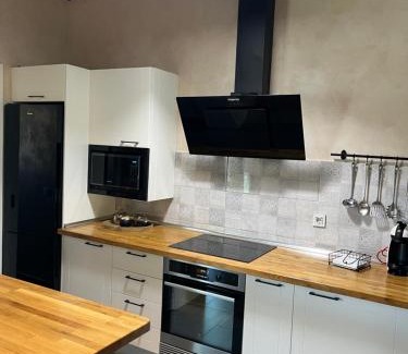 La Oliva Villa | LA ERA 2