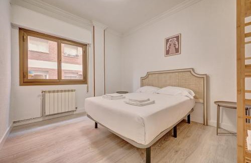 Logrono City Centre Apartment | La estación by Clabao