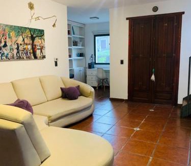 La Calera House | La Estanzuela FM