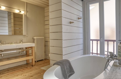 Saint-Gervais-les-Bains Hotel | La Féline Blanche
