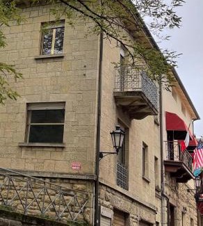 San Marino House | La Famosa Dimora Ambasciatore