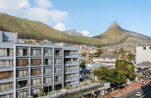 Sea Point Apartment | La Fayette 508
