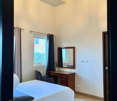 Iloilo Apartment | La Fayette Park Square Condominiums Comfort Cove - Iloilo