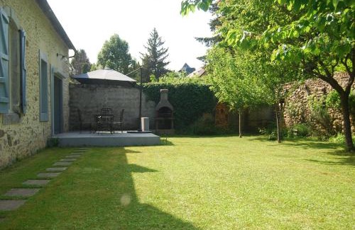Ossun Bed & Breakfast | La Ferme aux Fleurs
