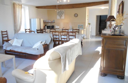 Rilly-sur-Vienne House | La ferme de deux Ifs