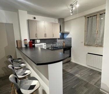 Yvre-l'Eveque Apartment | La Feuillette - Cosy - Wifi - 4 personnes - Rêve au Mans
