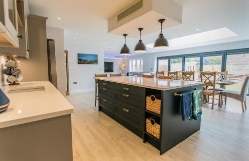 Wittering House | La Flora -Bracklesham Bay