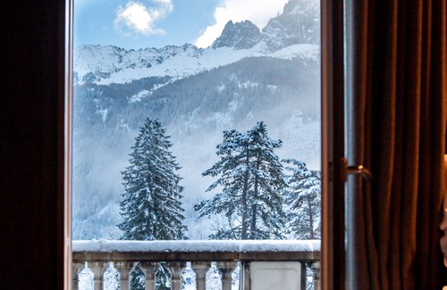 Chamonix City Centre Hotel | La Folie Douce Hôtel Chamonix
