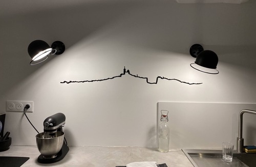 Vitrolles House | La Folle Maison de Serge !