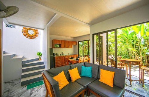 Barrio Pilo House | La Fortuna