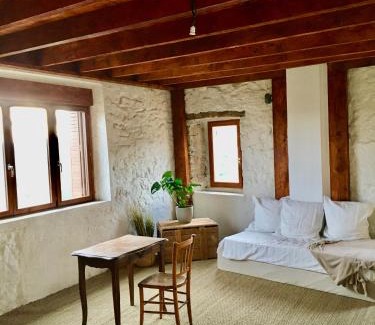 Saint-Sebastien-d'Aigrefeuille Bed & Breakfast | La Bastide d'Aigrefeuille