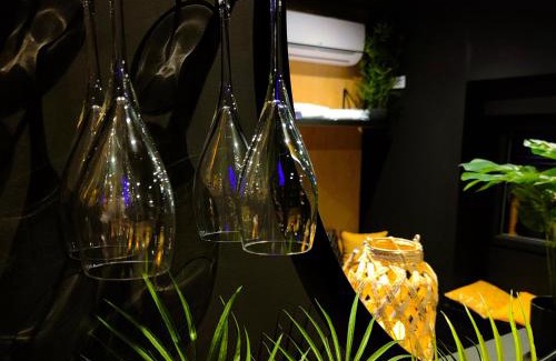 Brive-la-Gaillarde Villa | La Gaillardise - love room - Spa & Sauna - Espace privatif