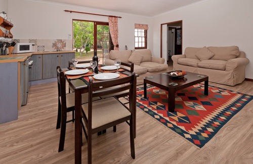 Franschhoek Cottage | La Galinière Guest Cottages
