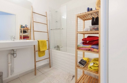 Le Rove Apartment | La Garrigue - T2 apartment with terrace