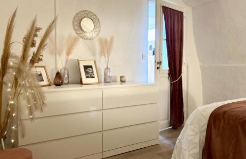 Saint-Marc-Jaumegarde Apartment | La glycine