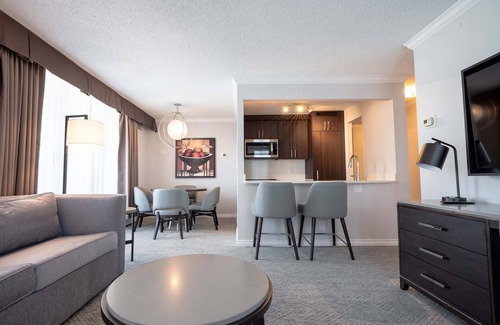 Downtown Vancouver Hotel | La Grande Residence Vancouver at The Sutton Place Hotel