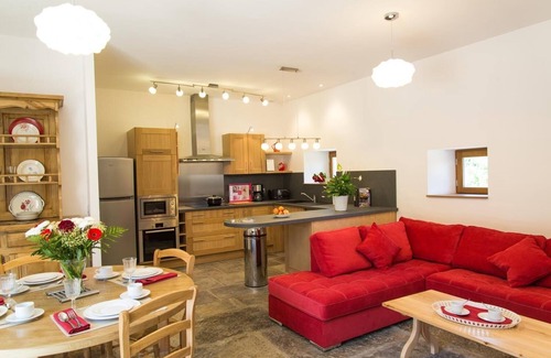 Sainte-Helene House | La Grange aux Roses - SAINTE HELENE