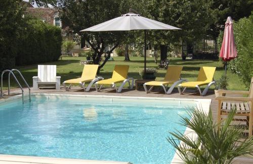 Saint-Genouph Bed & Breakfast | La Grange Dîmière, près de Tours