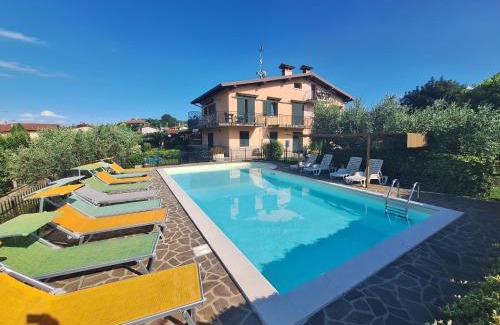 Manerba del Garda Apartment | La Grolla Apartments