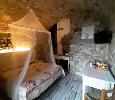 Lezzeno House | La grotta dell'Antica Calvasino - Jacuzzi