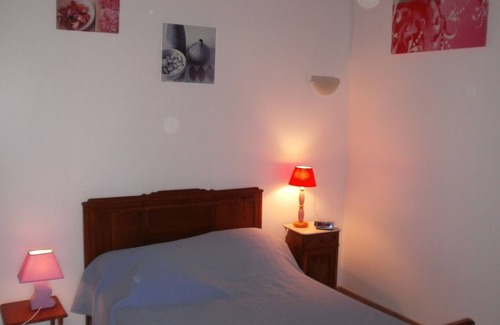 Thorigny Bed & Breakfast | La Halte du Pelerin Chambres d'hôtes