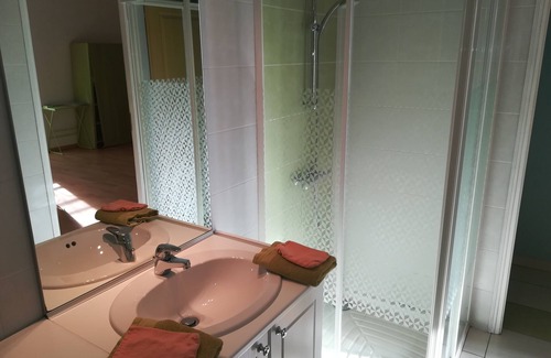 Thorigny Bed & Breakfast | La Halte du Pelerin Chambres d'hôtes