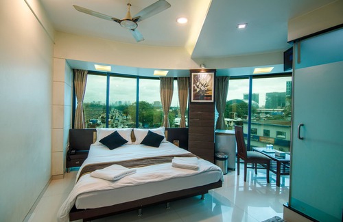 Kurla West Hotel | LA Hotel Metro