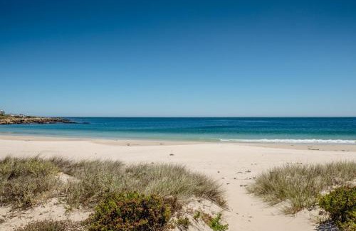 Britannia Bay House | La Hoya