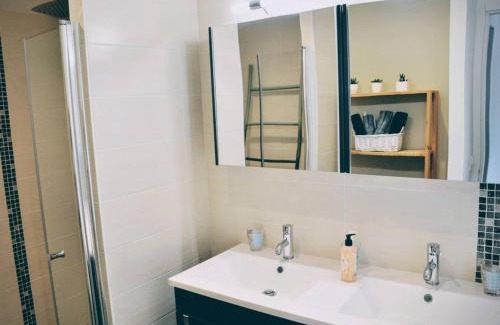 Gujan-Mestras Apartment | La Hume Vacances